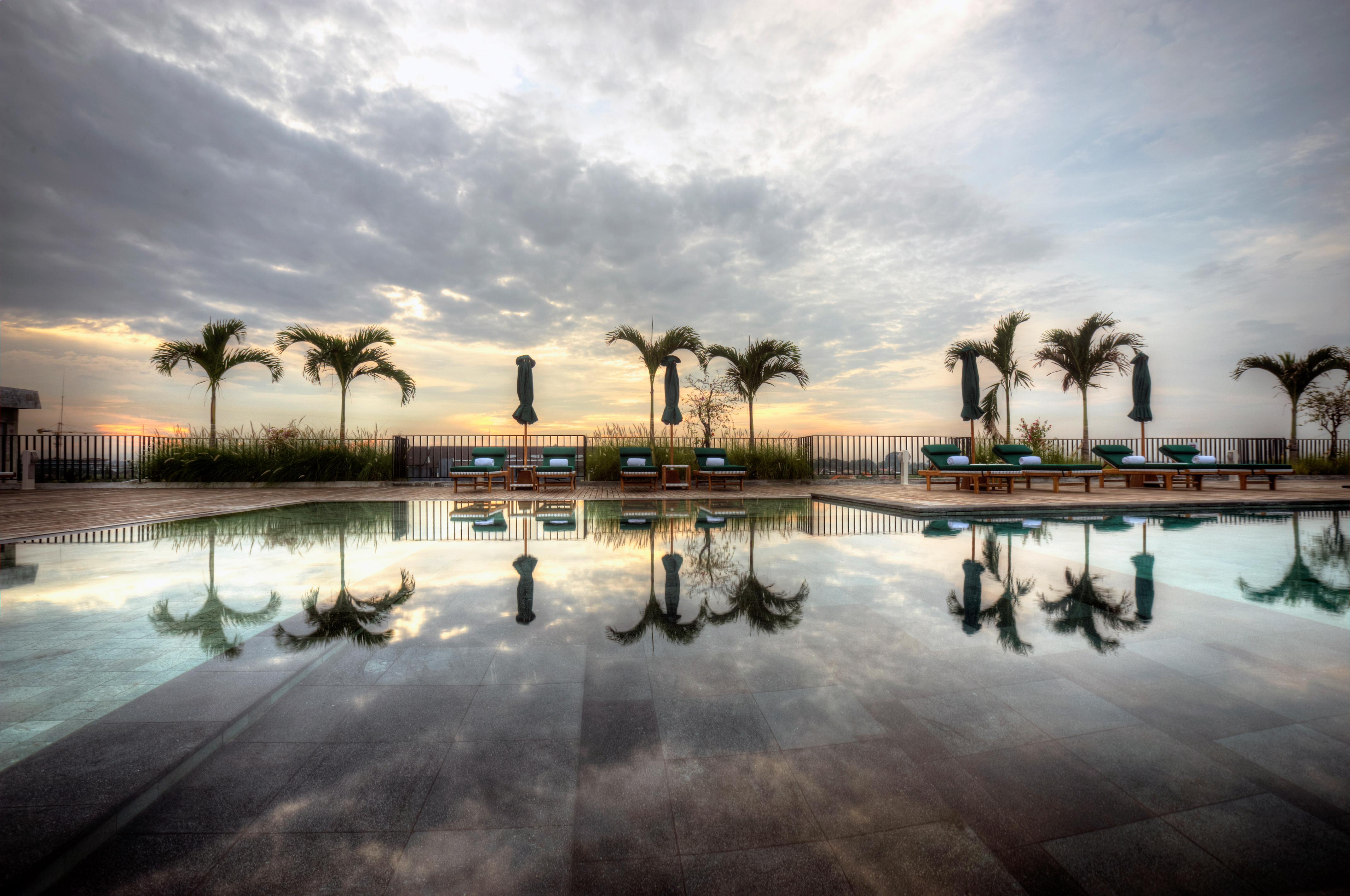 Hotel Cross Paasha Bali Seminyak Exterior foto