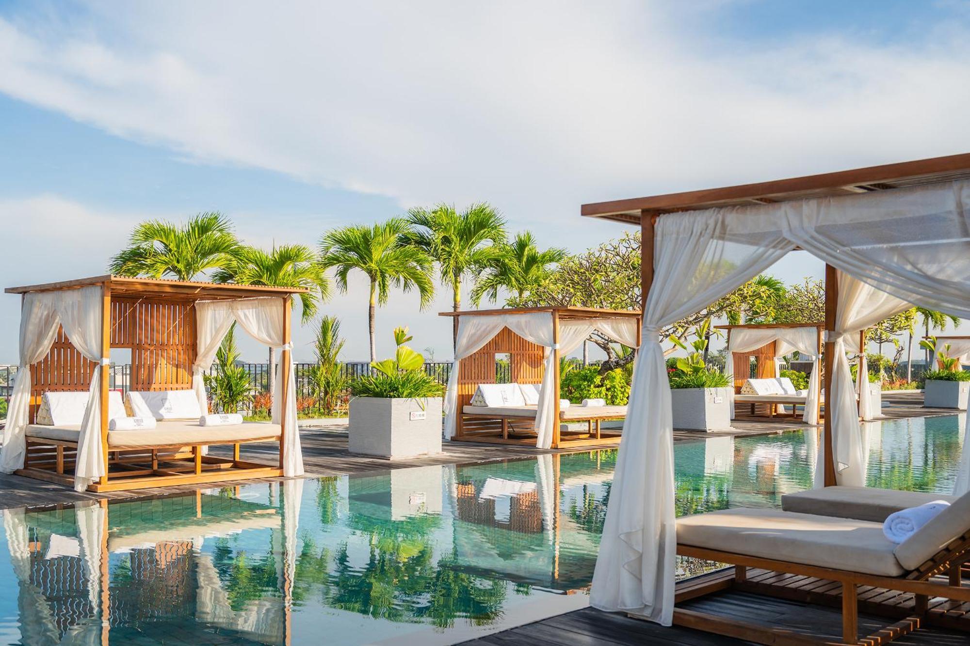 Hotel Cross Paasha Bali Seminyak Exterior foto